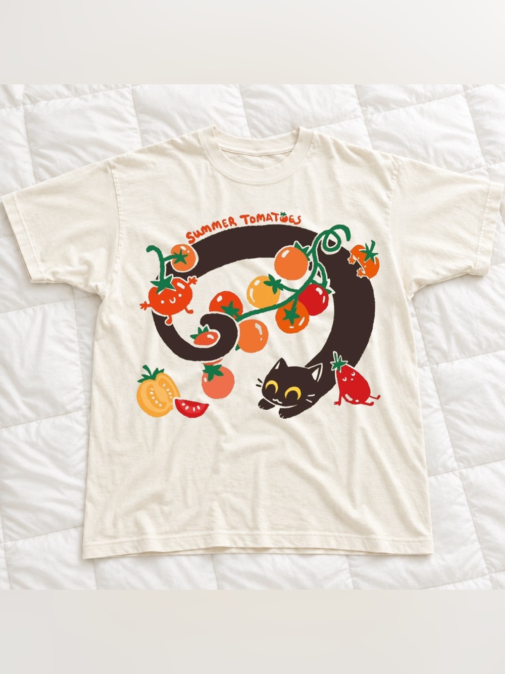 Summer Tomatoes and Cute Cat Graphic Tee - Cream Vintage